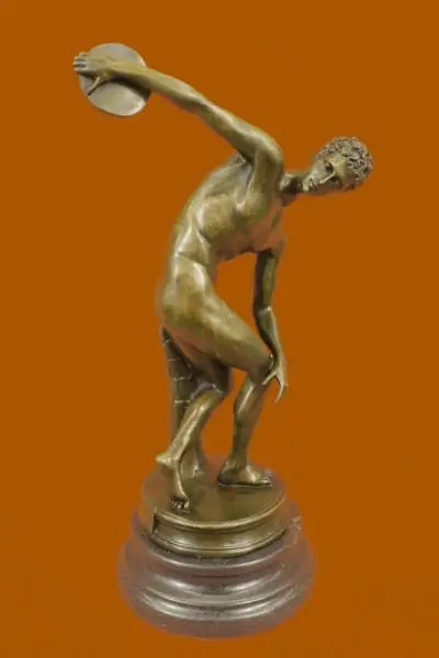 ZSR большая дискобольная известная греческая скульптура мраморная основа