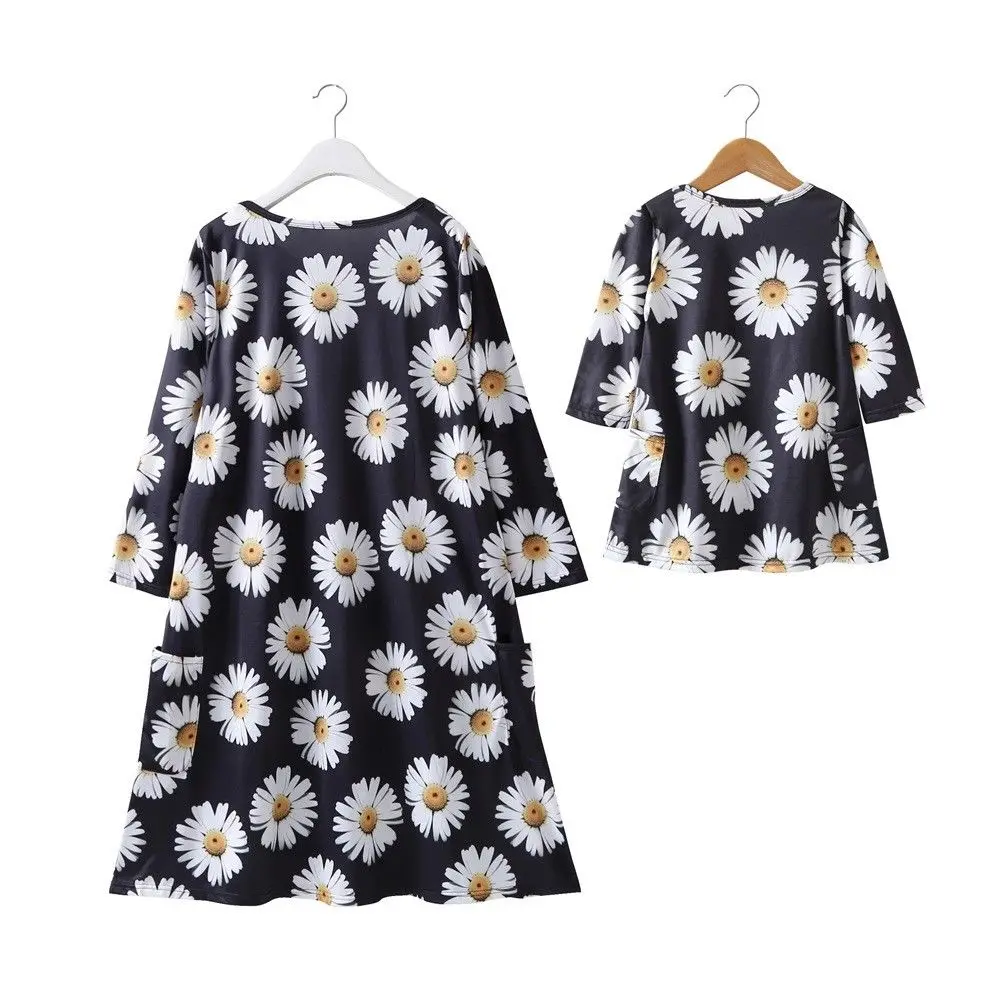 2018 Фирменная Новинка Семья платья для мамы и дочки летние Одежда маленькой