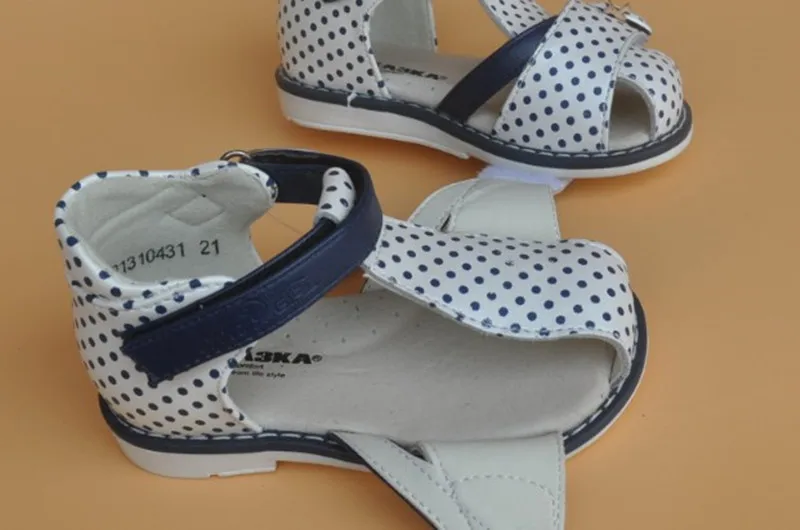 

New 1pair Orthopedic Genuine Leather Children shoes Girl sandals, Super Quality Kids Shoes