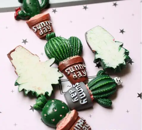 

Desert Cactus Resin Accessories Mobile Phone Shell DIY Material Refrigerator Stickers Home Decoration Accessories