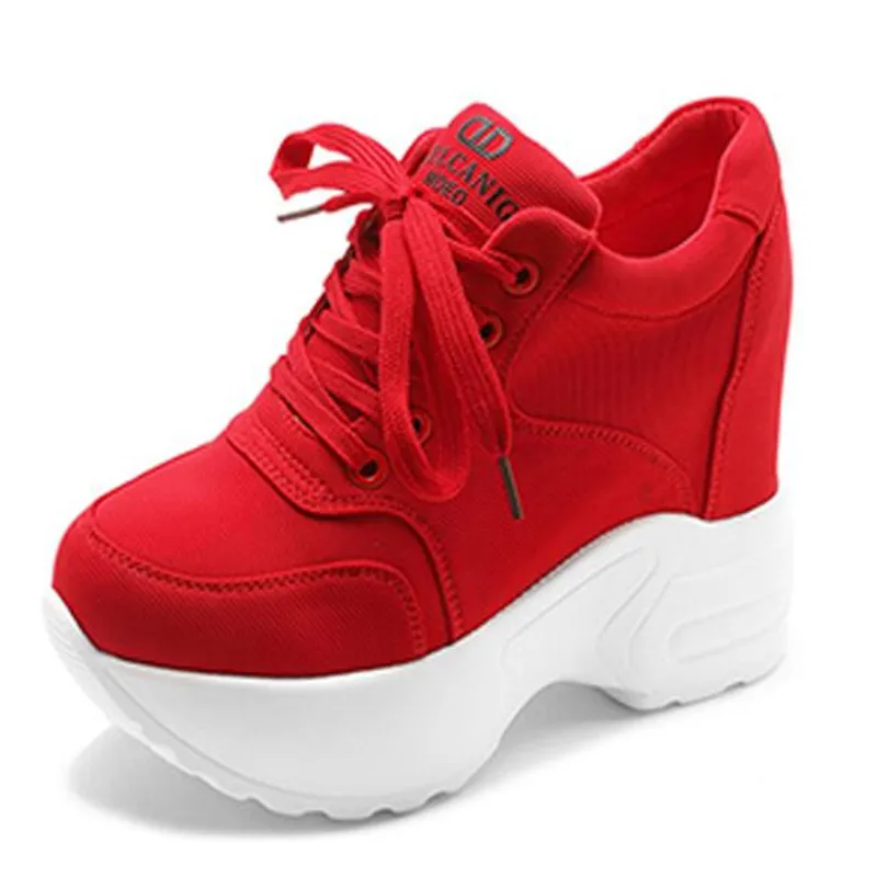 Женские сетчатые кроссовки Белые Повседневные на платформе с каблуком 10 см