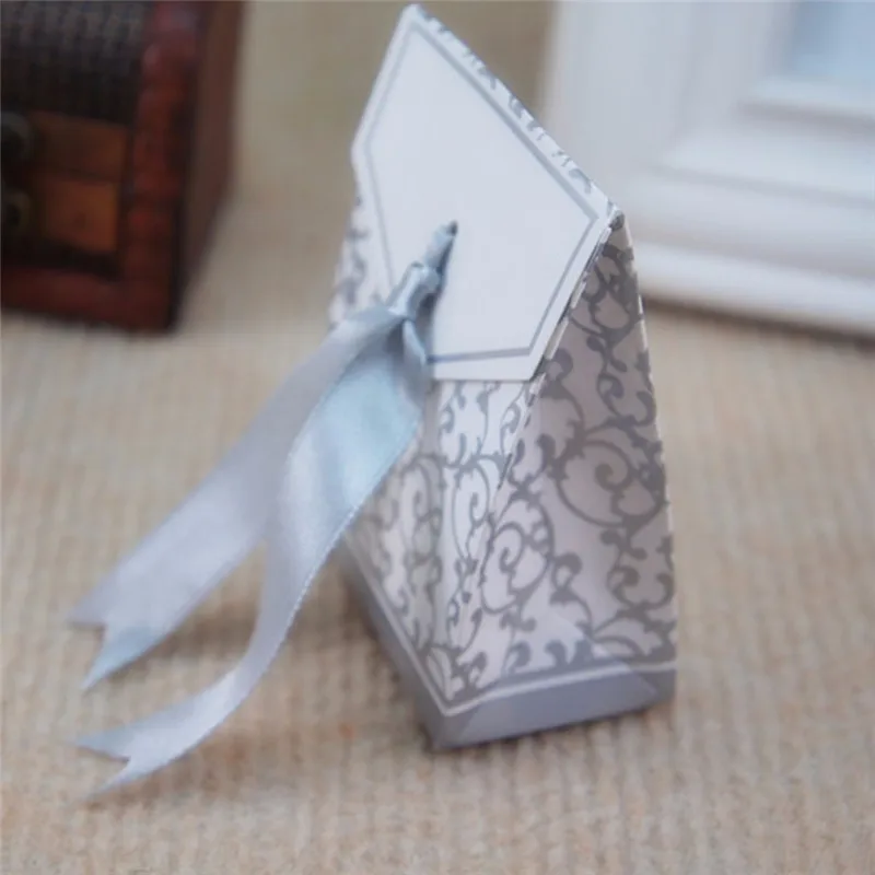 Hot Selling Beautiful Wedding Decoration Candy Box Festival Birthday Party Gift Folding Packaging |