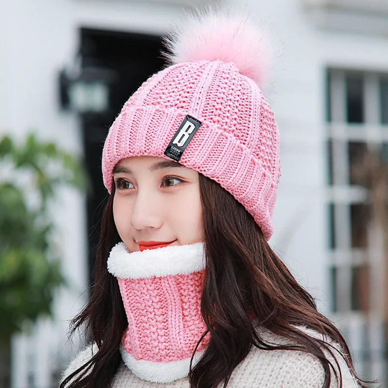 

Brand Winter knitted Beanies Hats Women Thick Warm Beanie Skullies Hat Female knit Letter Bonnet Beanie Caps Outdoor Riding Sets