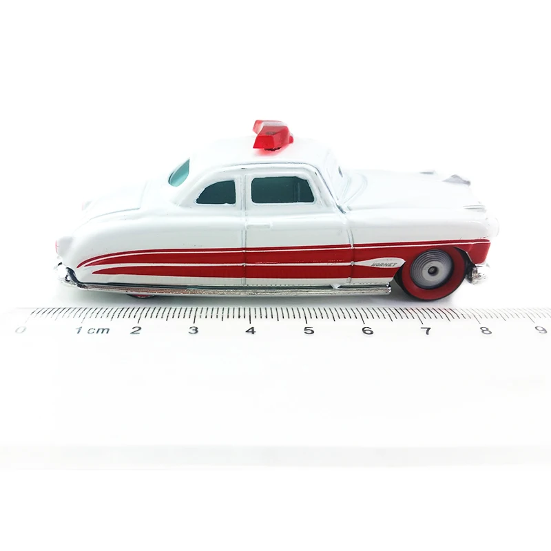 Дисней Pixar тачки Doc Hudson Ambulan 1:55 литье под давлением металлический сплав Игрушечная