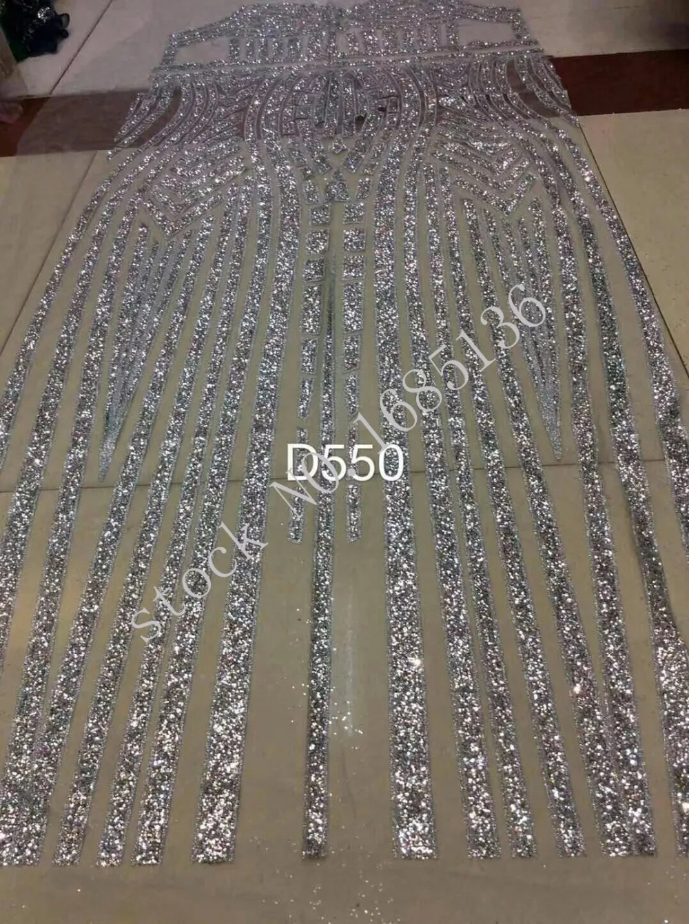 

2017 French latest fashion fabric African glittering silver sequins Nigeria craft glue and sequins Fashion wedding/evening dress