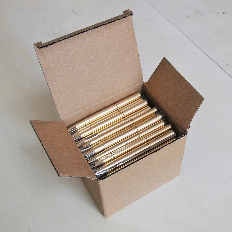 Выдвижная двойная головка Золотая кисть для губ Регулируемая портативная губная