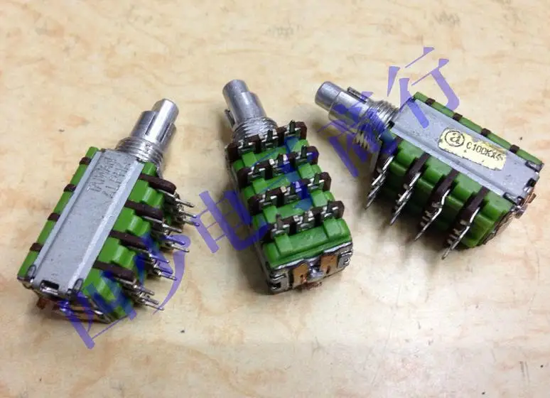 

2PCS/LOT Taiwan ALPHA Alfa RD12DF-15 double axis precision potentiometer C100K*4 axis length 15MM band midpoint