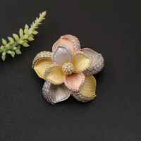 lanyika fashion jewelry luxury bridal exquisite flower brooch pin for engagement wedding micro paved popular gifts