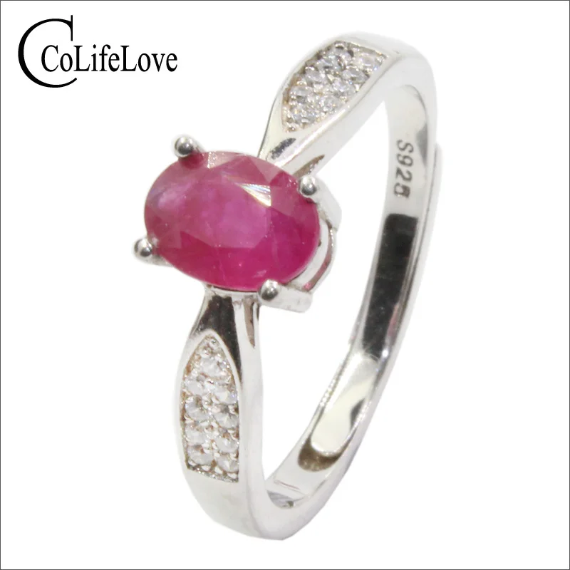 

Женское кольцо из серебра 100% пробы, с рубином, 5 х7 мм