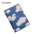 Обложка для паспорта для мужчин и женщин, визитница из искусственной кожи с принтом синего неба и белых облаков, дорожная Обложка для паспорта