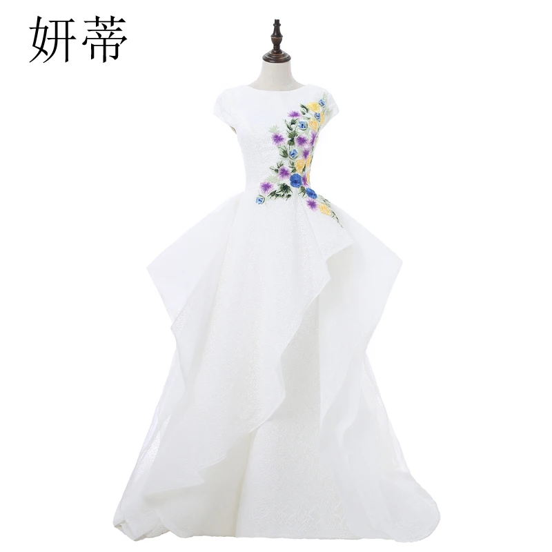 Очаровательное кружевное ТРАПЕЦИЕВИДНОЕ ПЛАТЬЕ с аппликацией и коротким