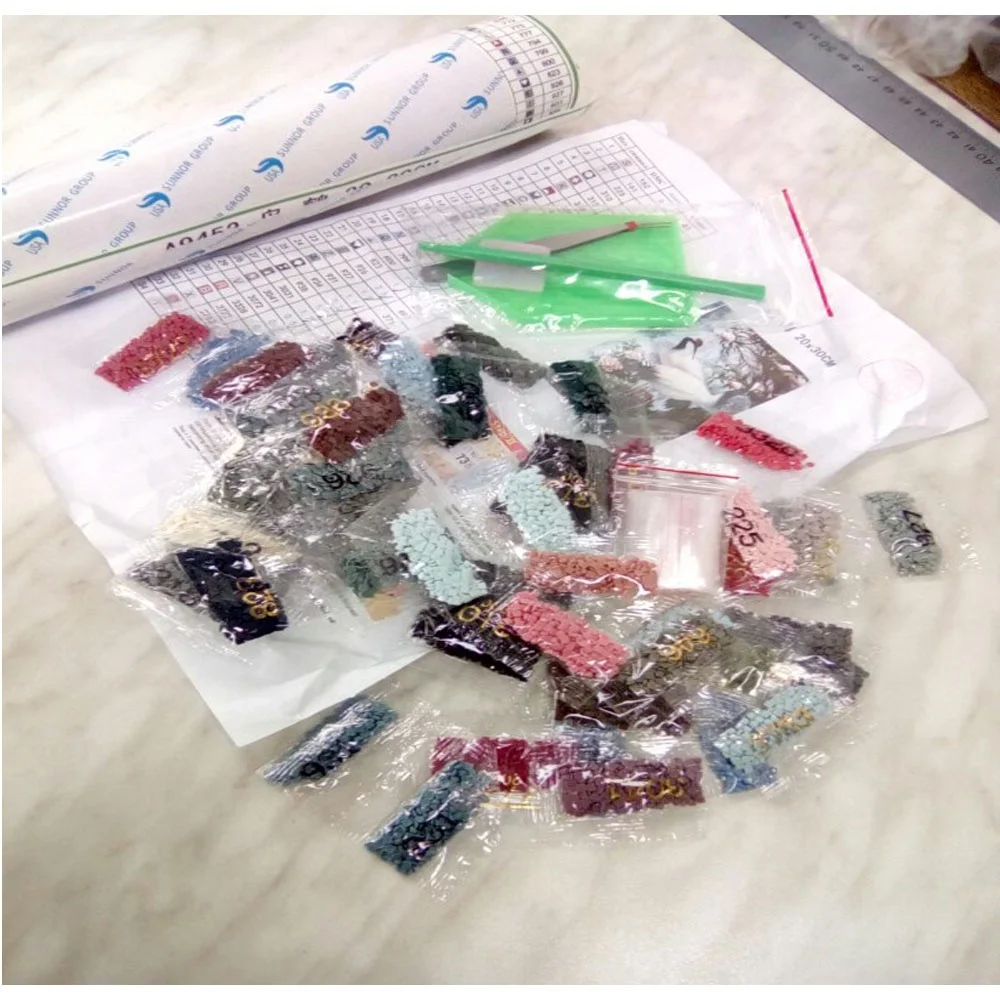 

New Needlework Diamond Painting Tank, aircraft & war Diamond Embroidery All Square Drill Rhinestone Mosaic decor Picture DW918