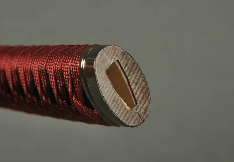 Хорошая ручка Tsuka коричневый шелк Ito& Имитация Черный Rayskin& сплав Fuchi Кашира фитинг для японского самурая меч Wakizashi