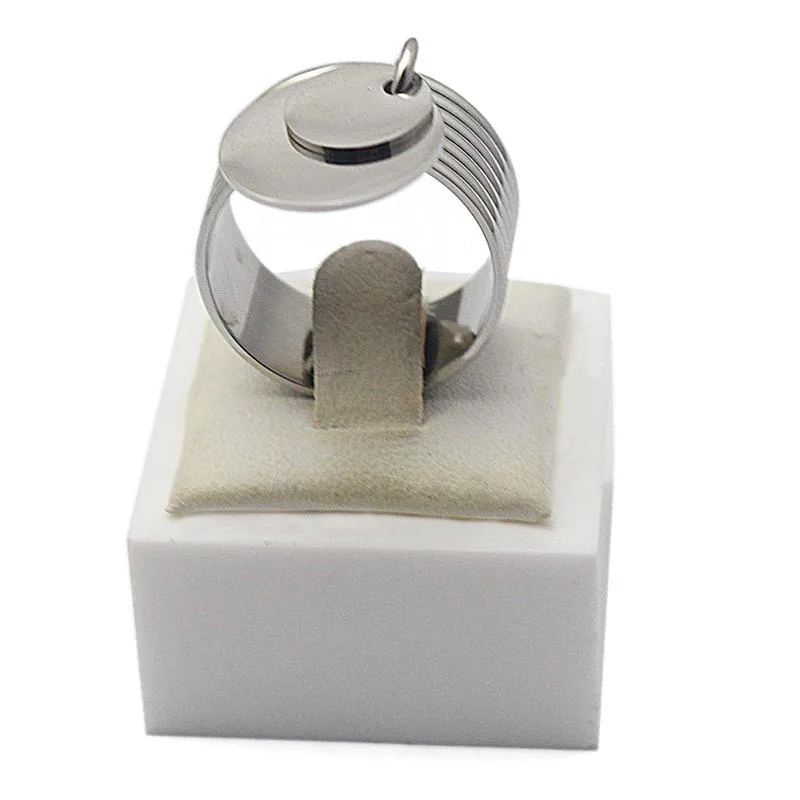 New Fashion Rings For Women Screw pattern Rings 316L Stainless Steel& Metal Silver Ring Women Jewelry K10026
