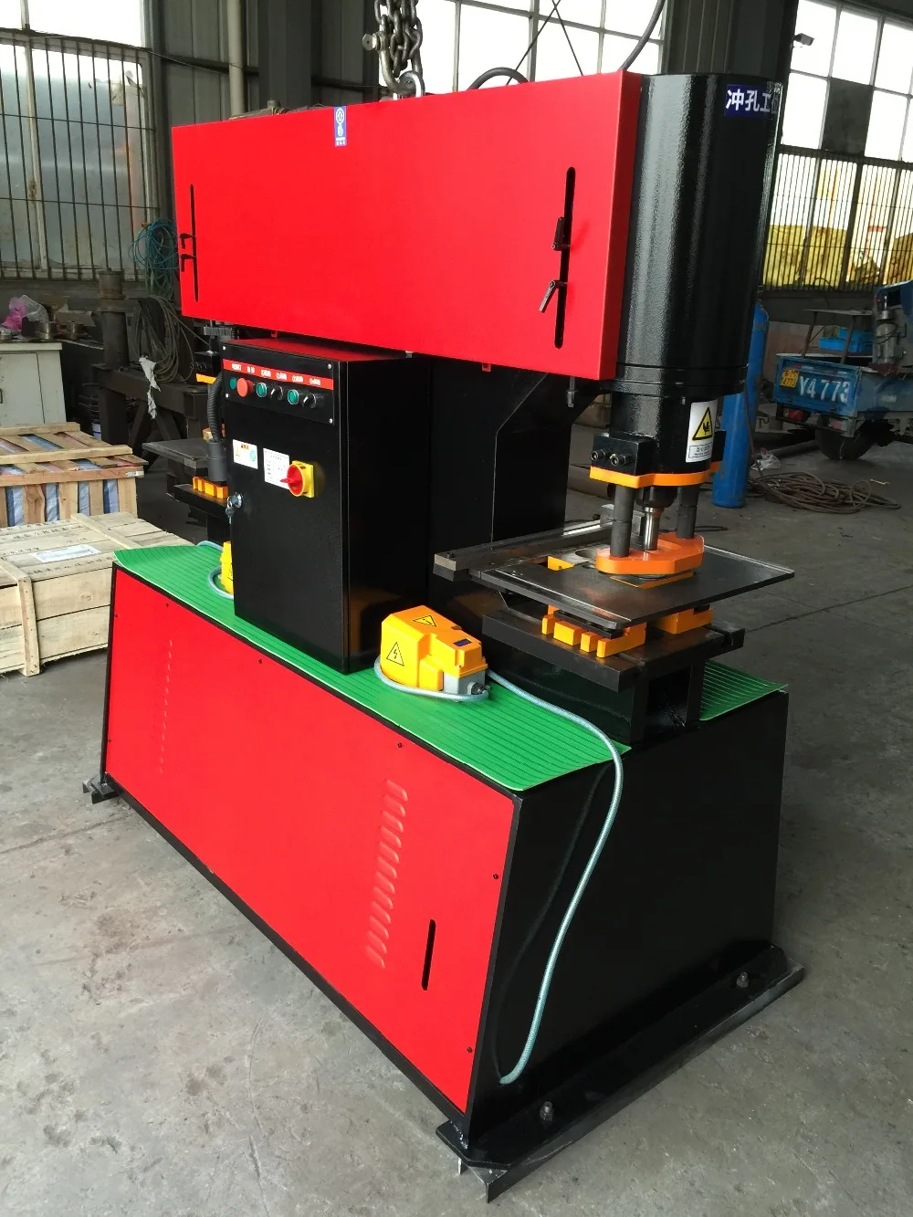 Двухголовочный Гидравлический перфоратор 60 300T АТЭС|punching machine|hole punching machinehydraulic hole