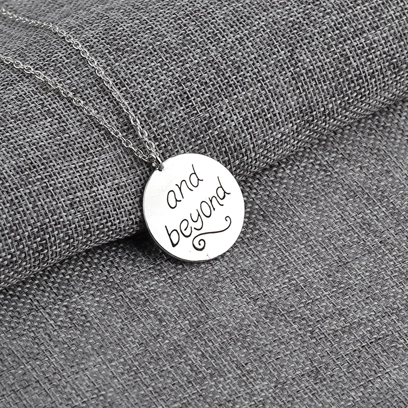 Модные женские туфли Цепочки и ожерелья s подвески Шарм Письмо круглый бирка