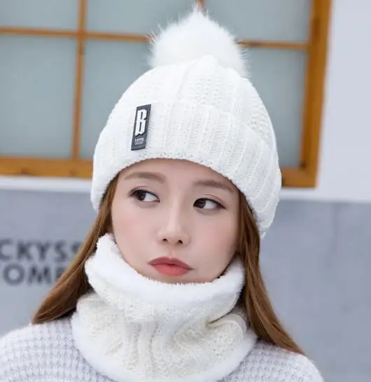 white Hat and scarf Теплая зимняя вязаная шапка skullies beanies, женская брендовая Высококачественная зимняя женская Лыжная шерстяная меховая шапка с помпонами, вязаный шарф - Цвет: white Hat and scarf