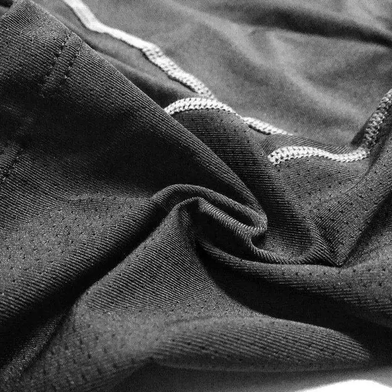 Профессиональные спортивные мужские шорты компрессионные бермуды