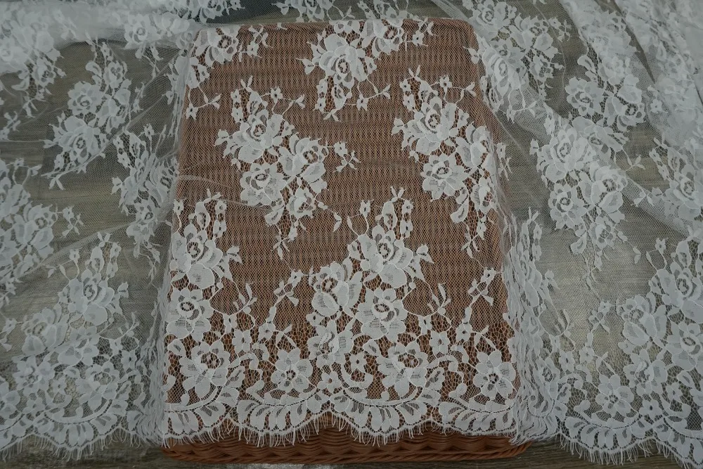 Lucy Lace Boutique 150x300 см/шт. Хорошее качество свадебное платье кружевная ткань с белыми и черными цветами ресницы кружева шантильи
