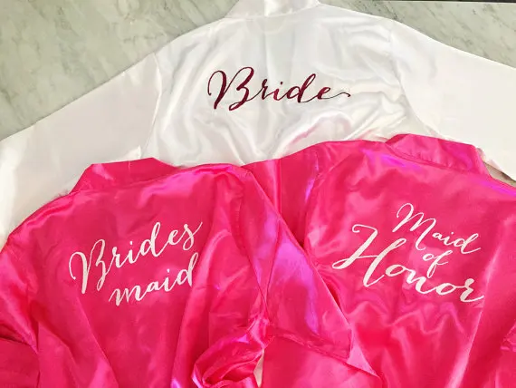 

customize title Bridesmaid bride satin pajamas silk robes maid of honor kimonos gowns bridal hen party favors gifts