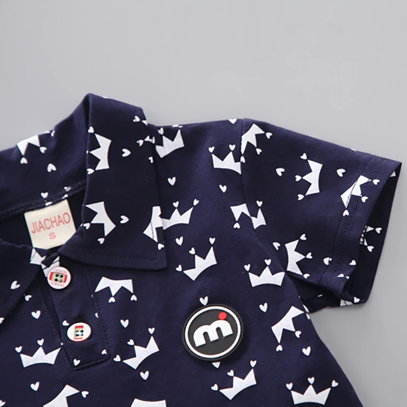 Летняя футболка с короткими рукавами и принтом короны для маленьких мальчиков