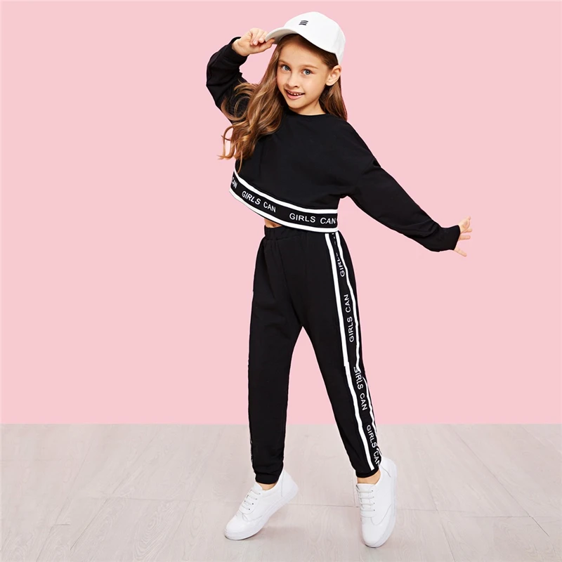 SHEIN/Повседневный пуловер с надписью и штаны для девочек; комплект одежды для детей; коллекция года; весенняя одежда для активного отдыха; одежда с длинными рукавами для девочек