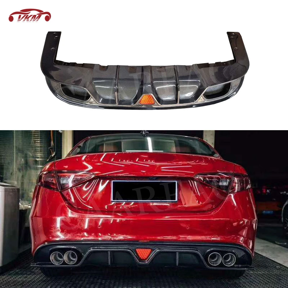 Задний спойлер диффузора губ из углеродного волокна для Alfa Romeo Giulia Sedan 4 Door 2016 2017 с