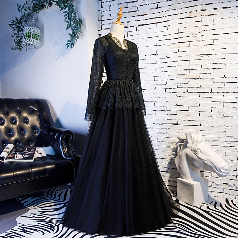 Женское длинное вечернее платье элегантное черное трапециевидной формы с