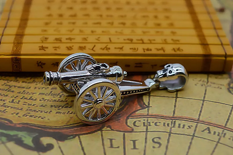 

Cannon skull male domineering stainless steel pendants