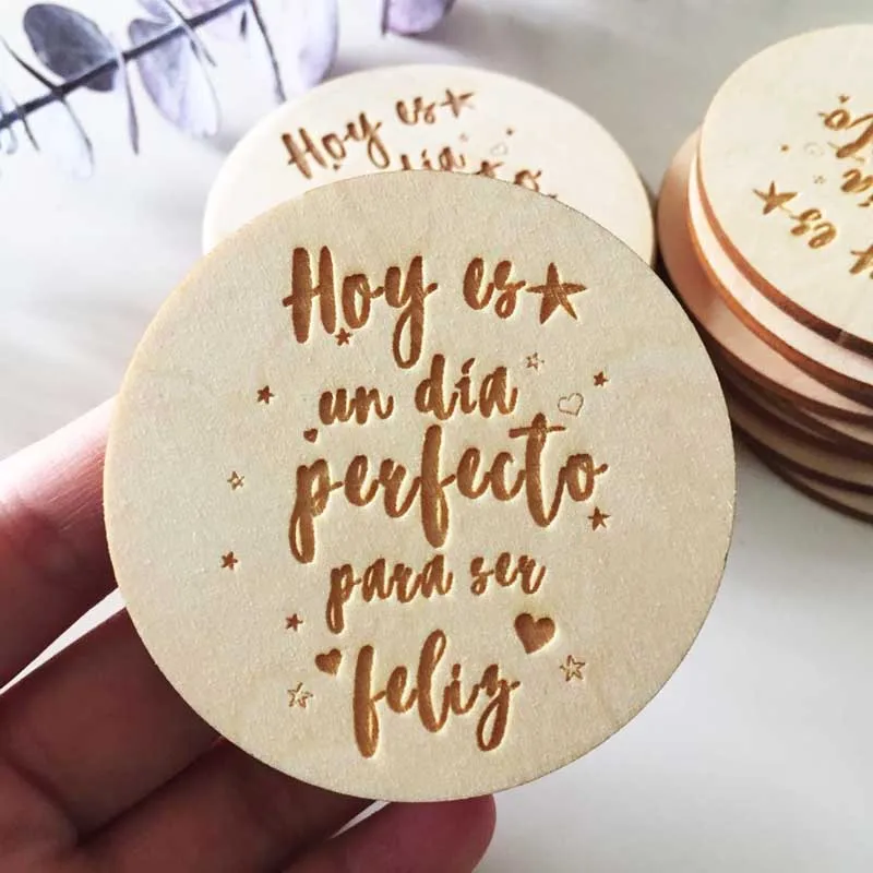 Индивидуальные сердца в виде жениха и невесты имена деревянная свадьба