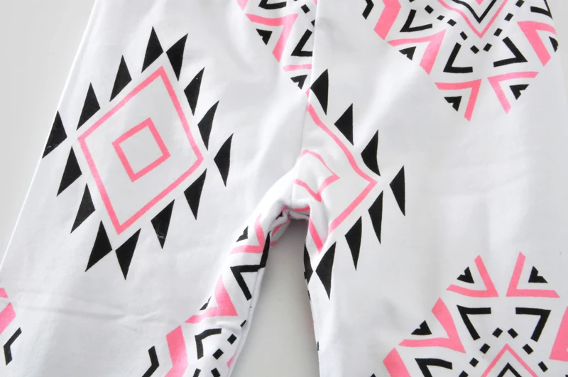 Весенний комплект детской одежды для младенцев комбинезон с надписью 2017 + штаны