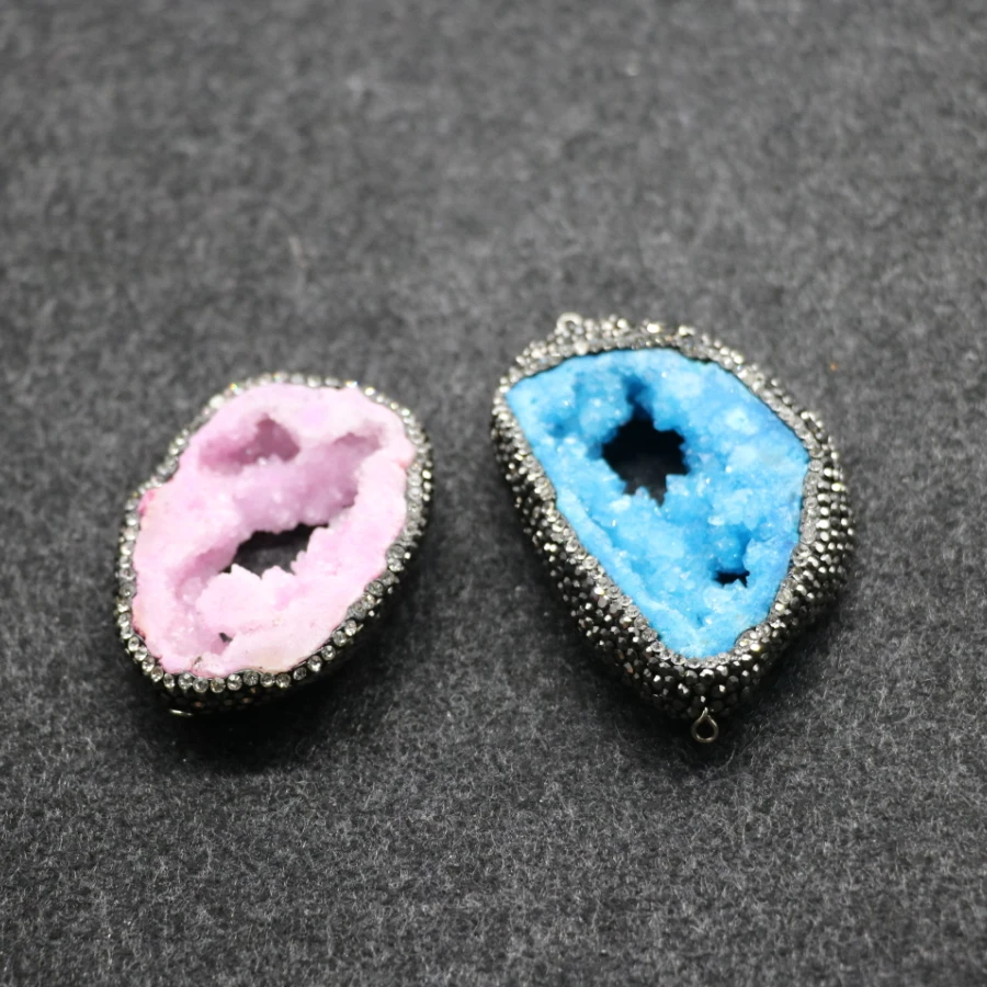 

2pcs Pink/Blue Titanium Drusy Crystal Druzy Quartz Geode Slice Pendant Beads For Jewelry Making (RANDOM SHAPE)