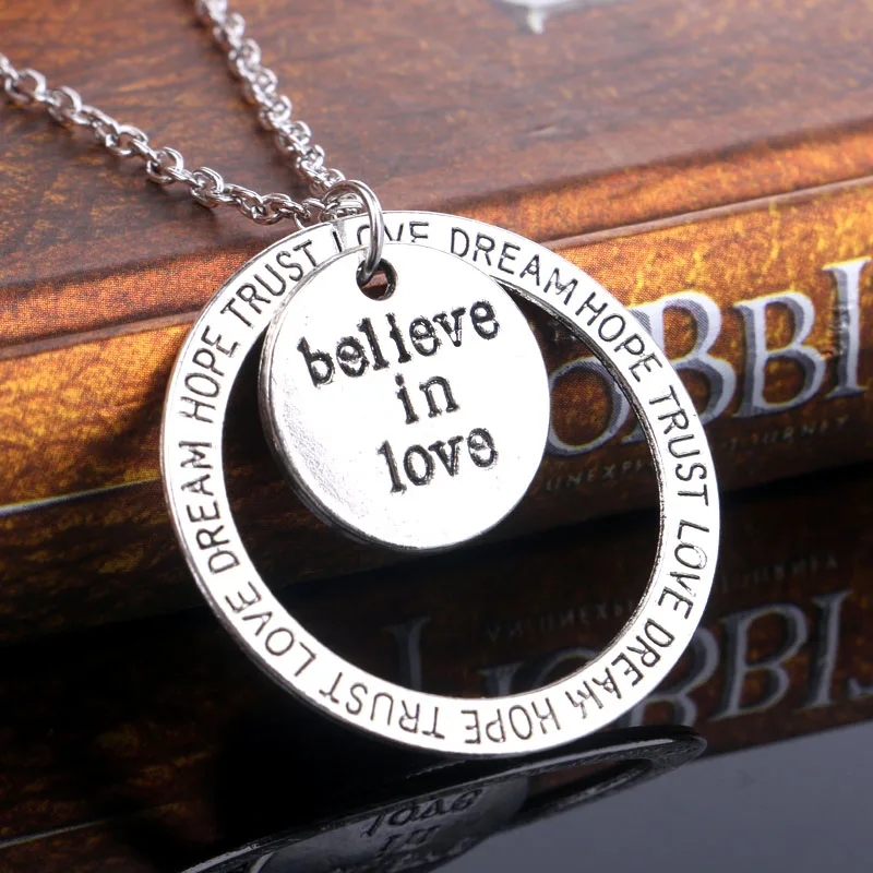 24 шт./лот верю в любовь круглый кулон Цепочки И Ожерелья Любовь Надежда мечта