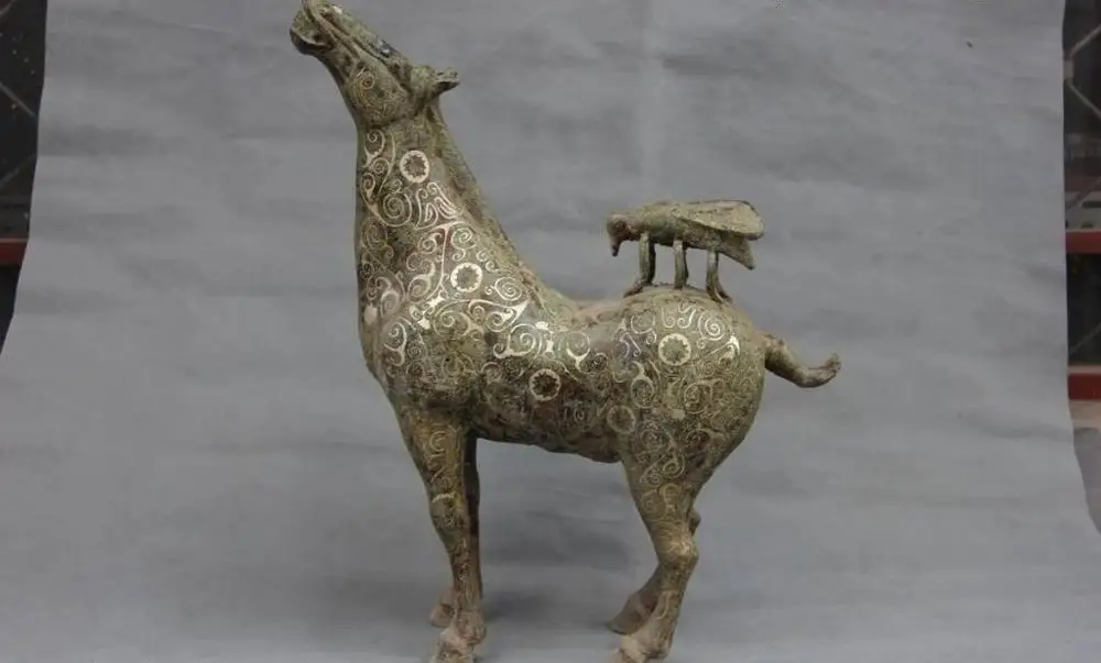 

20 Folk Collect Bronze silver-gilt Feng Shui Immediately win Fly on Horse Statue