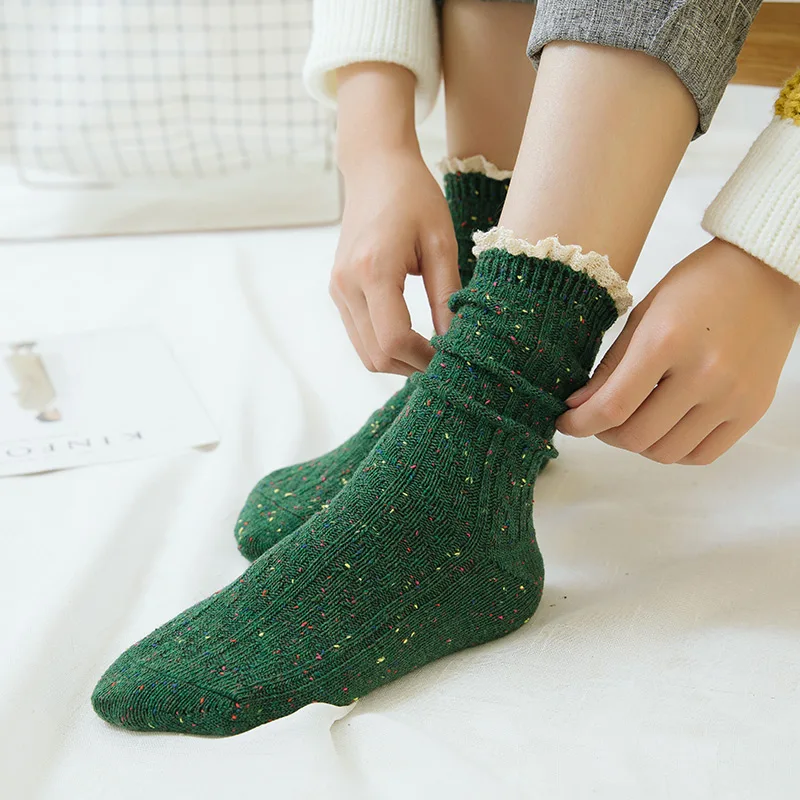 New Winter Fashion Women Korean Lace Sequin Socks Hip Hop Sokken Chaussettes Black Red Casual Cotton Crew Female | Женская одежда