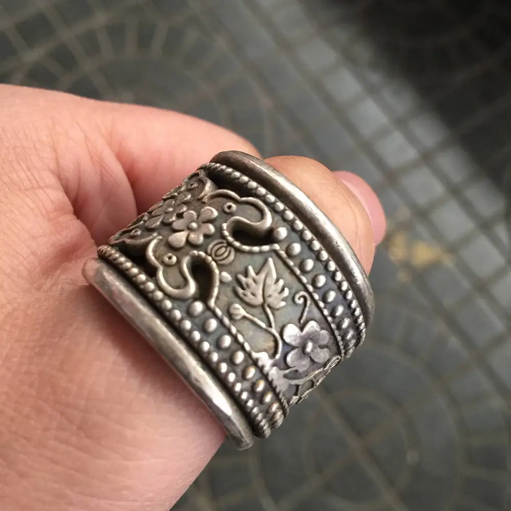 hot sell new - free shipping India and Nepal chinese Old Beautiful Tibet miao Silver turn Mantra luck nice Thumb Ring | Украшения и