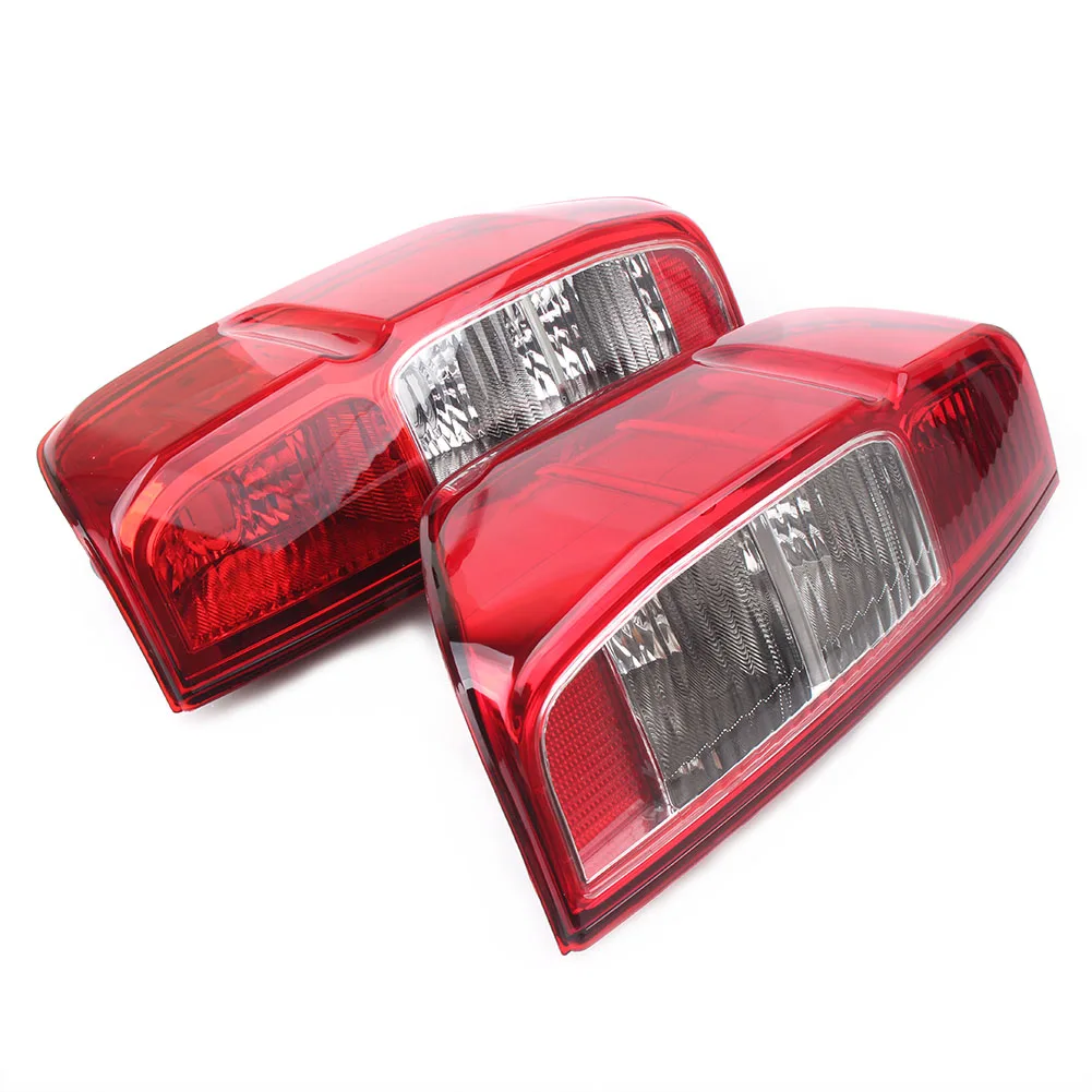 

2PCS Rear Turn Signal Light CarTaillights Cover For Nissan Navara D40 Pickup Frontier 2005 2006 07 08 09 10 11 12 2013 2014