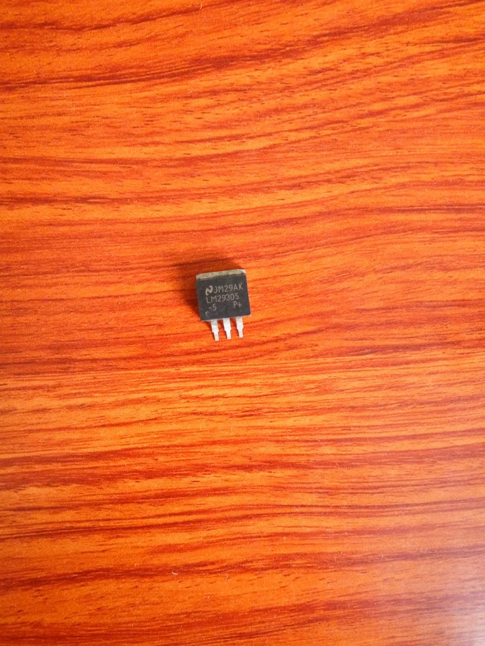 

LM2930S-5.0 LM2930S LM2930 TO263-3 clearance sales