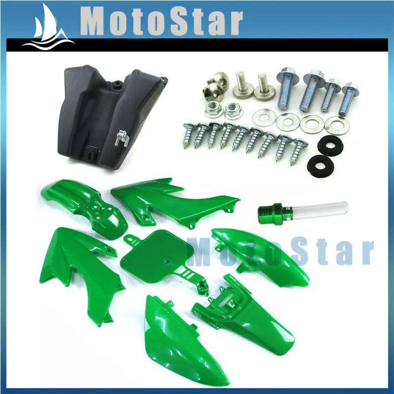 Комплекты крыльев из зеленого пластика с обтекателем + винты бак вентиляционный