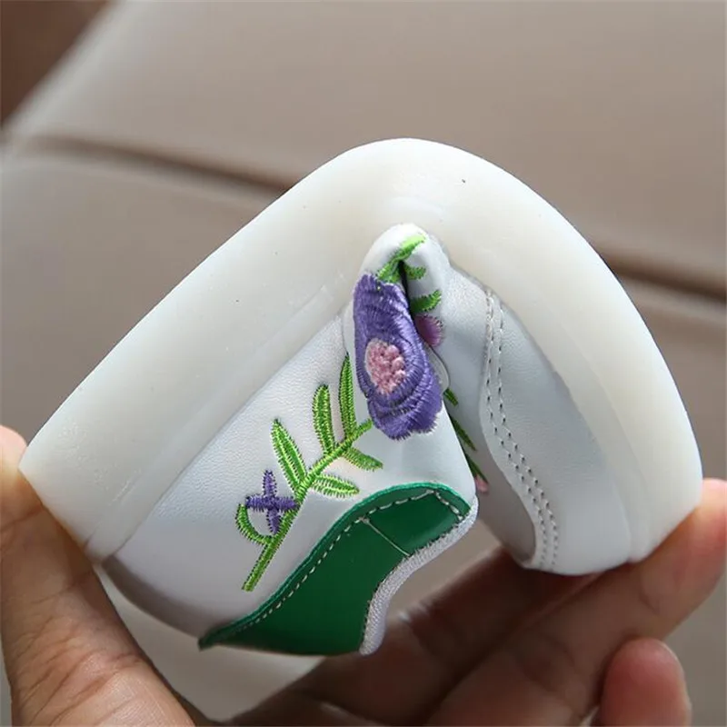 2019 Hot New Autumn Led Lights Girls Kids Colorful Luminous Flat Casual Spring Shoes Sneakers Fashion Children Lighted Boys | Детская