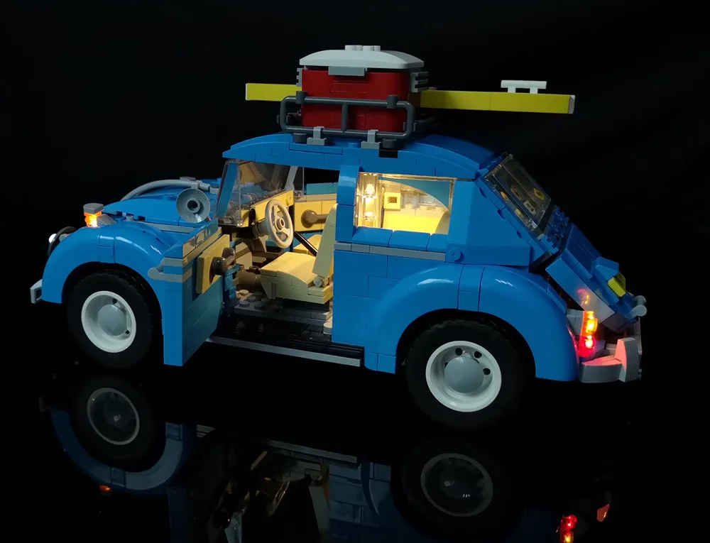 Светодиодный светильник в комплекте для модели 10252 Beetle и 21003(комплект автомобильных кирпичей не входит в комплект) включает только светильник в комплекте