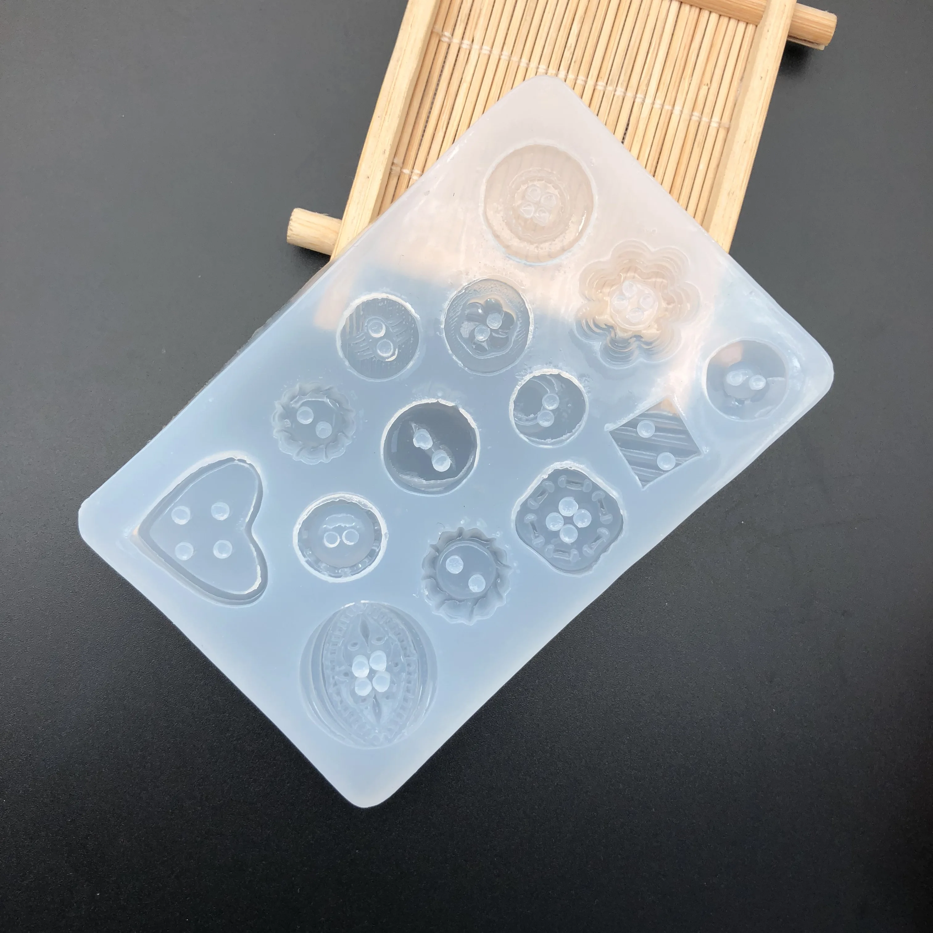 1 шт. Прозрачная силиконовая резиновая форма в виде кнопки для самостоятельного