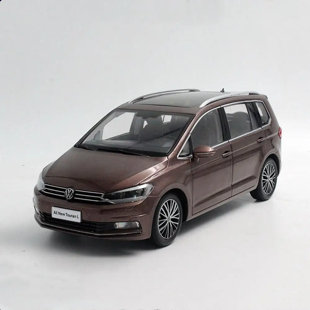 Коллекция моделей автомобилей Volkswagen Touran L 1/18 коллекция игрушек 2016 | Игрушки и