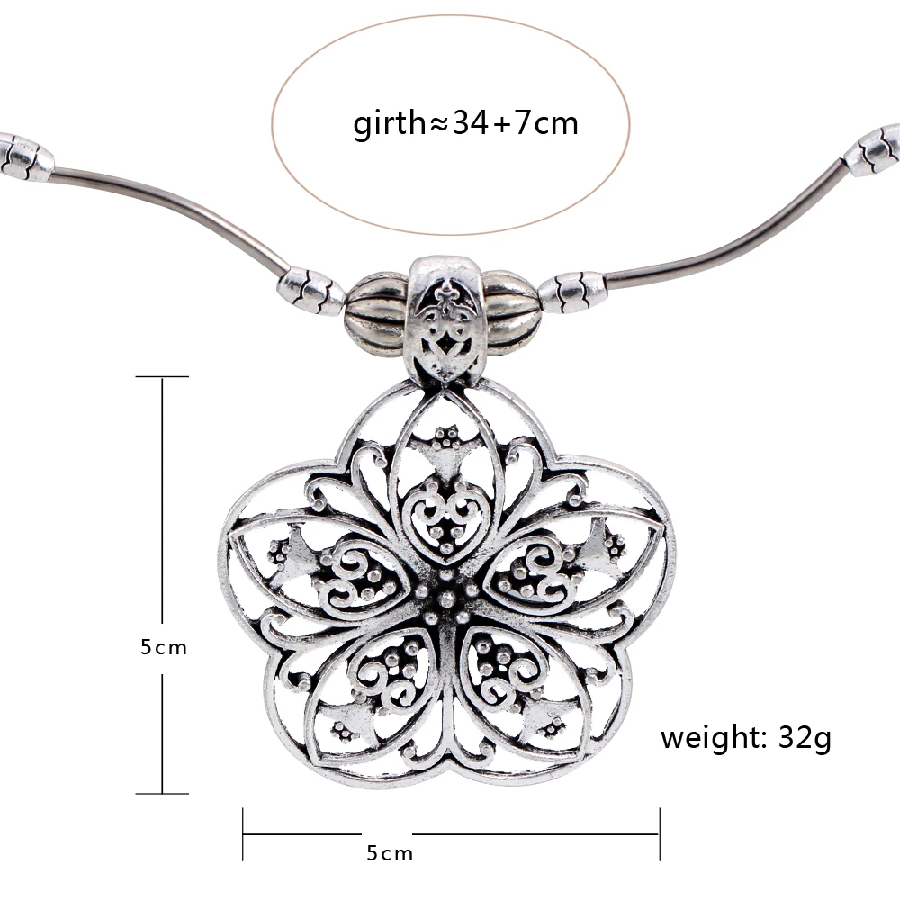 

WNGMNGL 2018 New Bohemian Tibetan Silver Hollow Metal Cluster Flower Butterfly Pendant Necklace For Women Fashion Jewelry Gift