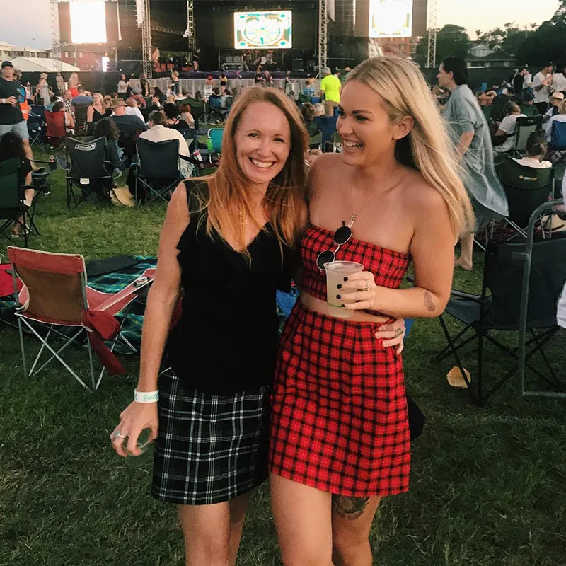 2018 летний клетчатый укороченный Топ без бретелек и мини юбка комплект из 2