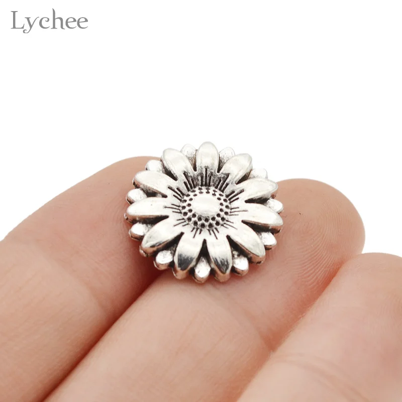 Lychee Life 10 шт. Серебряная кнопка в виде подсолнуха с резным хвостовиком для джинсов
