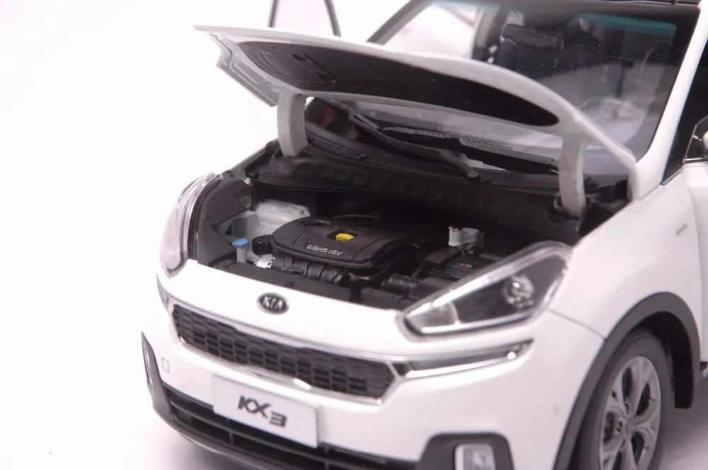 1:18 литая модель для Kia KX3 Белый внедорожник игрушечный автомобиль миниатюрная Коллекция подарков