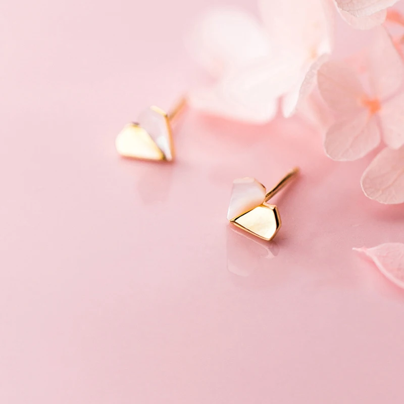 Стереоскопические маленькие серьги-гвоздики в форме сердца из стерлингового