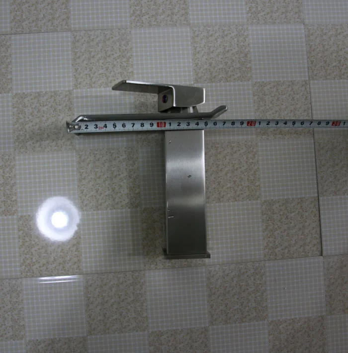 Бесплатная доставка водопад бассейне кран одной ручкой матовый никель ванная