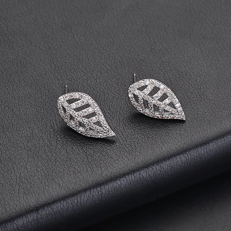 Женский комплект украшений из колье и серёг нержавеющей стали | Украшения